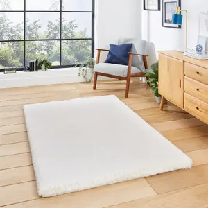 Ivory Shaggy Plain Modern Easy to Clean Rug for Living Room and Bedroom-80cm X 150cm