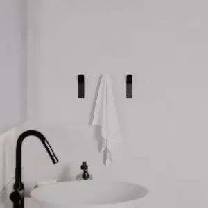 Decortie Modern Hary Unique Metal Triple Hooks for Hanging Set of 3 Matte Black Hooks Kitchen, Waterproof, Stainless Steel Hooks