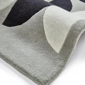 Grey Handmade , Luxurious , Modern , Viscose Wool Easy to Clean Geometric Rug for Bedroom, Living Room - 120cm X 170cm