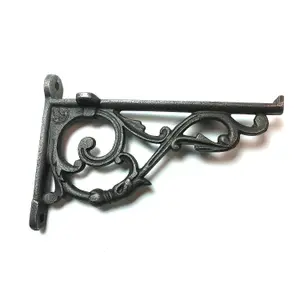 Oakcrafts - Pair of Antique Cast Iron Lipped Shelf Brackets - 155mm x 105mm