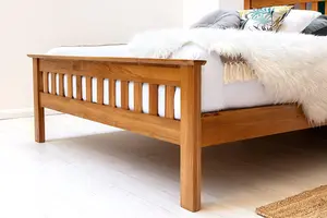 Chelford Farmhouse Solid Oak Wooden King Size Bed Frame 5ft