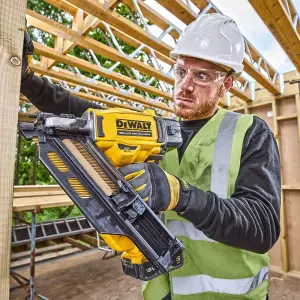 DEWALT DCN930N 18v First fix nailer