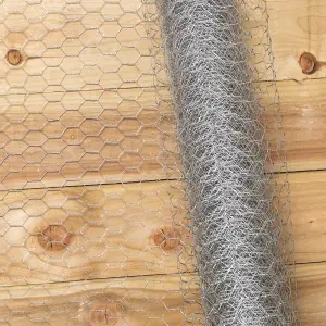 10m x 90cm x 25mm Galvanised Steel Chicken Garden Wire Netting or Fencing