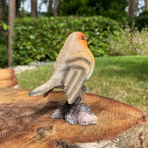 Robin on a Tree Stump Garden Ornament (Set of 2)