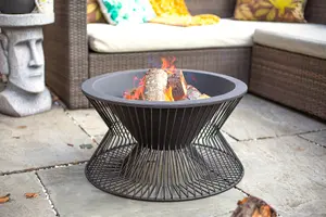 La Hacienda Milan - Outdoor Fireplace - Durable Black Steel - Garden Fire Pit - 60cm x 33cm