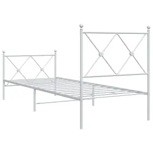 Berkfield Metal Bed Frame without Mattress with Footboard White 80x200cm