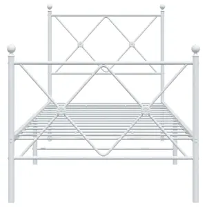 Berkfield Metal Bed Frame without Mattress with Footboard White 80x200cm