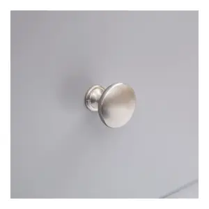 Biccari 3 Drawer Bedside Table Chrome Knob