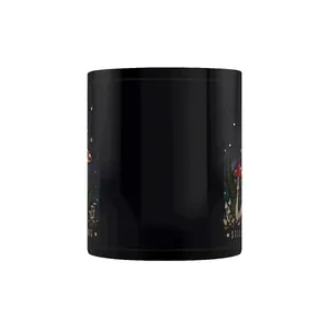 Magical Mushrooms Still Growing Mug Black/Beige/Red (One Size)