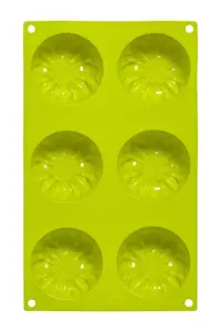 Essentials by Premier 6 Daisy Lime Green Cake Mould