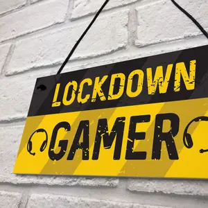 Novelty Lockdown Gamer Sign Boys Bedroom Sign Man Cave Lockdown Gamer Gift