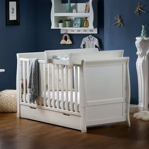 Stamford Classic Cot Bed with Cot Top Changer White