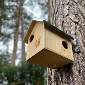 Wooden Squirrel Nest Box With Metal Roof