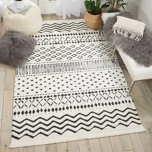 White Shaggy Modern Geometric Moroccan Rug Easy to clean Living Room Bedroom and Dining Room-160cm X 221cm