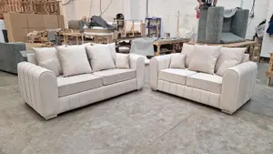 3+2 Lilly- Cream Scatterback Sofas