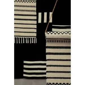 Bosie By Premier Black and White Rug