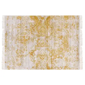 Vintage Area Rug 140 x 200 cm Yellow and Beige BOYALI