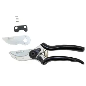 Razorcut Pro Straight Bypass Pruner by Wilkinson Sword