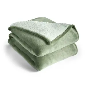 Silentnight Snugsie Giant Blanket - Green