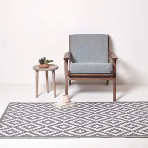 Homescapes Zoe Geometric White & Grey Outdoor Rug, 120 x 180 cm