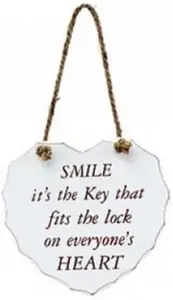 Hanging Wooden Heart Shaped Plaque Home Decoration Message Smile It'S The Key That Fits The Lock