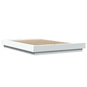 Berkfield Bed Frame without Mattress White 140x190 cm