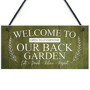 Red Ocean BACK GARDEN Sign Hanging Wall Shed Plaque Rustic Friendship Gift Home Sign