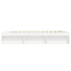 Berkfield Bed Frame White 200x200 cm