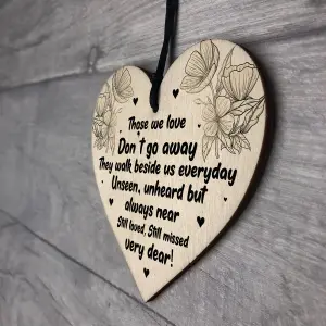 Memorial Hanging Heart Sign Bereavement Remembrance Poem Mum Dad Love Gift