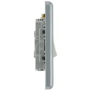 BG Metal Clad 20A Industrial Triple Switch, 2 Way, Scratch Resistant