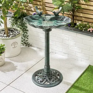 Garden Bird Bath Clam Shell Birdbath With Rustic Metal Effect Green H81cm Christow