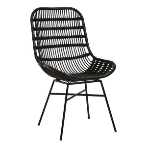 Interiors by Premier Curved Black Natural Rattan Chair, Sturdy and Durable Rustless Rattan Chair, Easy Cleaning Rattan Armchair