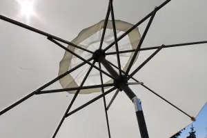 2.7M Wide Garden Parasol Umbrella With Tilt and Crank (Cream)