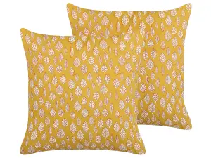 Set of 2 Cushions GINNALA Cotton 45 x 45 cm Plant Block-Printing Yellow