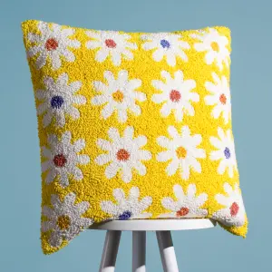 Heya Home Daisy Floral Knitted Cushion Cover