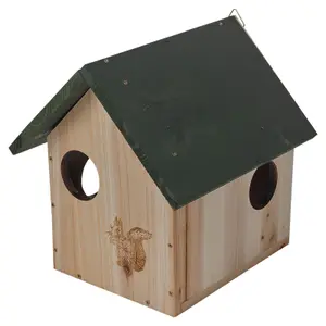 URBNGARDEN 28cm Depth Squirrel House Wooden Shelter Hanging Nest Box Feeding Habitat With Hanger