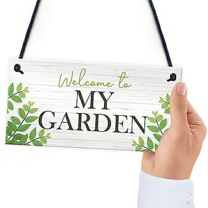 Garden Signs Welcome Plaque Hanging Summerhouse Garden Shed Sign Family Gift