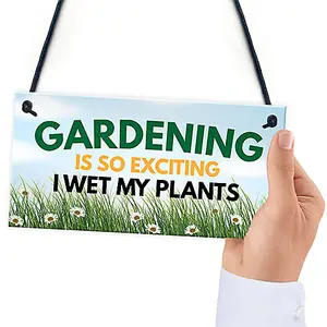 Funny Garden Signs I WET MY PLANTS Summerhouse Garden Shed Sign Outdoor Plaque