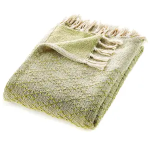 Woven Indoor Outdoor Washable Trellis Cuddly Throw Green - 130cm x 180cm