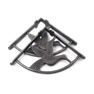 Oakcrafts -Pair of Antique Cast Iron Hummingbird Shelf Brackets - 210mm x 210mm