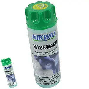 Nikwax BaseWash For Cleaning Outdoor thermals and base Layers