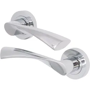 EAI Polished Door Handles Swept Lever On Rose Handle - Polished Chrome