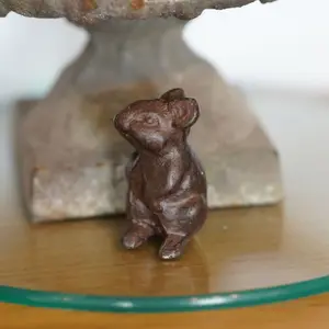 Cast Iron Sitting Mouse Metal Statue Animal Ratty Home Garden Ornament Sculpture