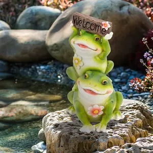 GardenKraft 10979 Frogs With Welcome Sign Garden Ornament