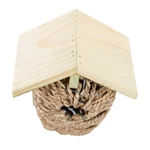 Homescapes Wooden Bird Box with Seagrass Birdnest