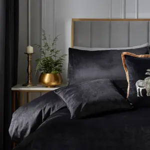 Montrose Luxury Velvet Duvet Cover Set