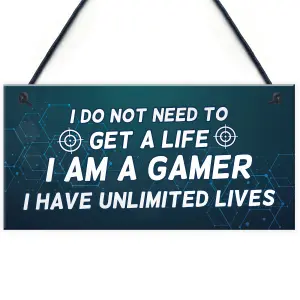 IM A GAMER Sign Funny Gamer Gift Hanging Plaque For Bedroom Man Cave Games Room