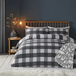 Seersucker Cotton Blend Chequered Duvet Cover Set with Pillowcases Charcoal / Super King - 2 Standard Pillowcase