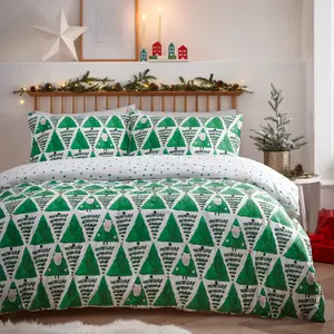 furn. Hide and Seek Santa Christmas Reversible Duvet Cover Set