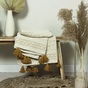 furn. Boho Geometric Tufted Cotton Fringed Throw